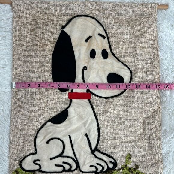 Vintage Snoopy Decor - Picture 5 of 8